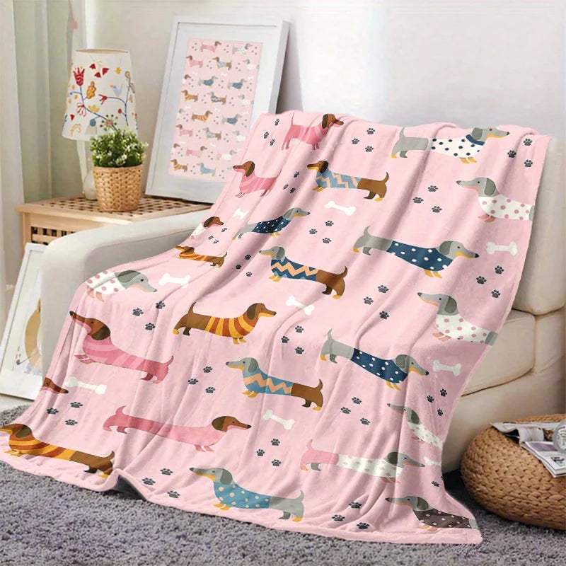 Cute Dachshund Pattern Blanket, Soft and Warm for All Seasons Decorative Throw or Gift  Camping Travel Blankets