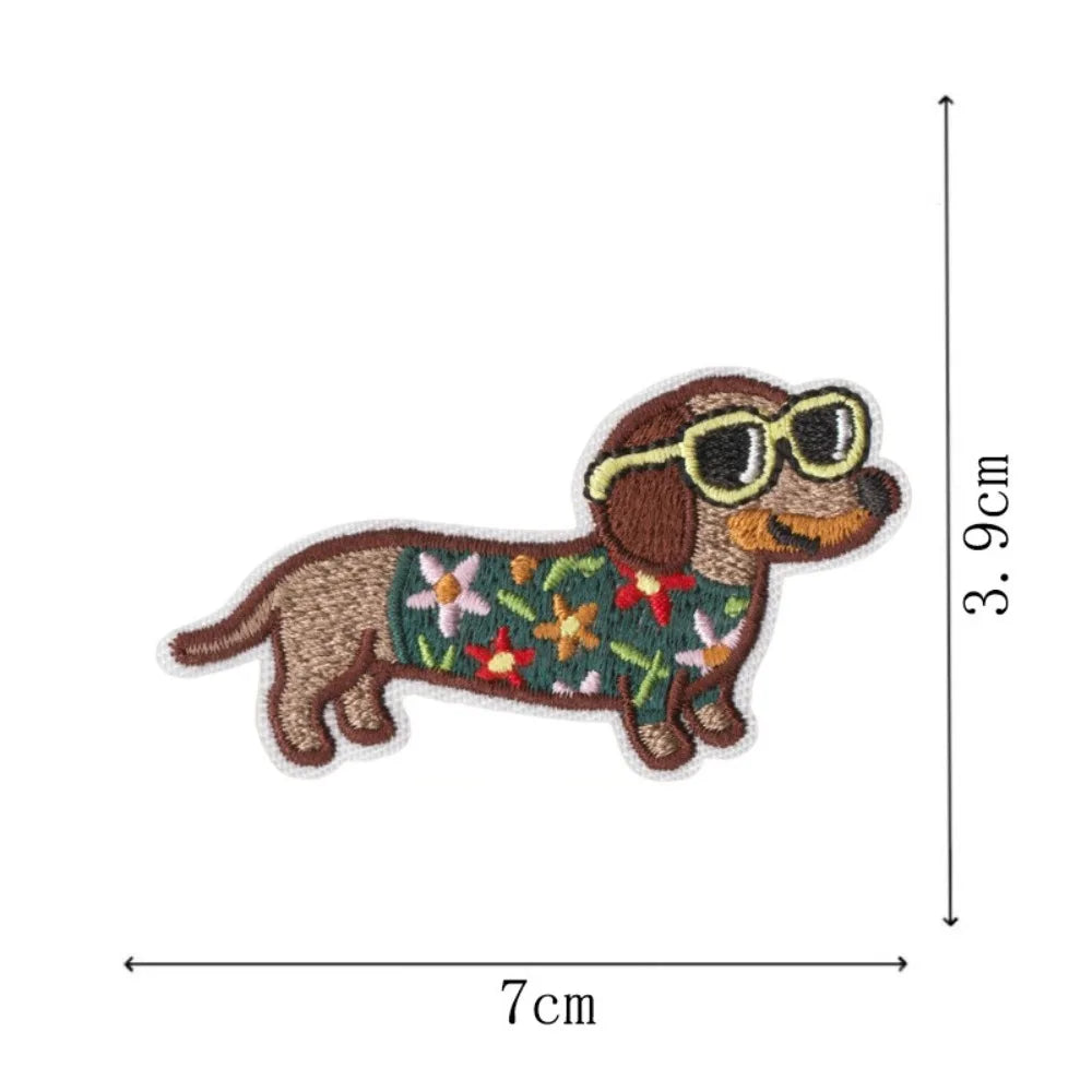 Cute Cartoon Dachshund Dog Embroidery Patch DIY T-shirt Backpack Hat Iron on Patch Craft Sewing Sticker Applique Accessories